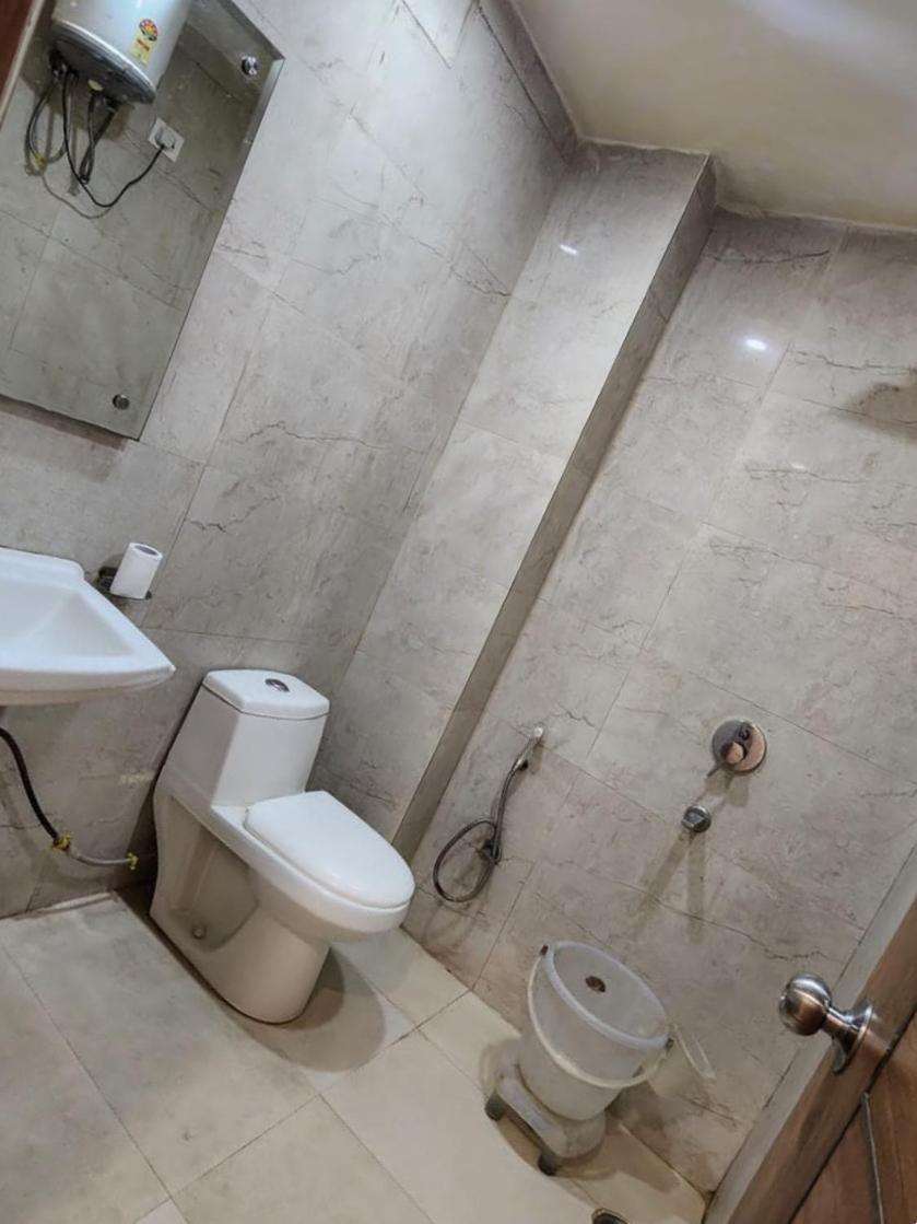 Hotel Redton New Delhi Luaran gambar